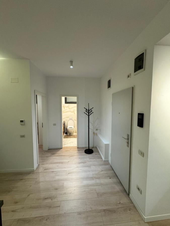 Warm Hotel Apartment Bucureşti Eksteriør bilde