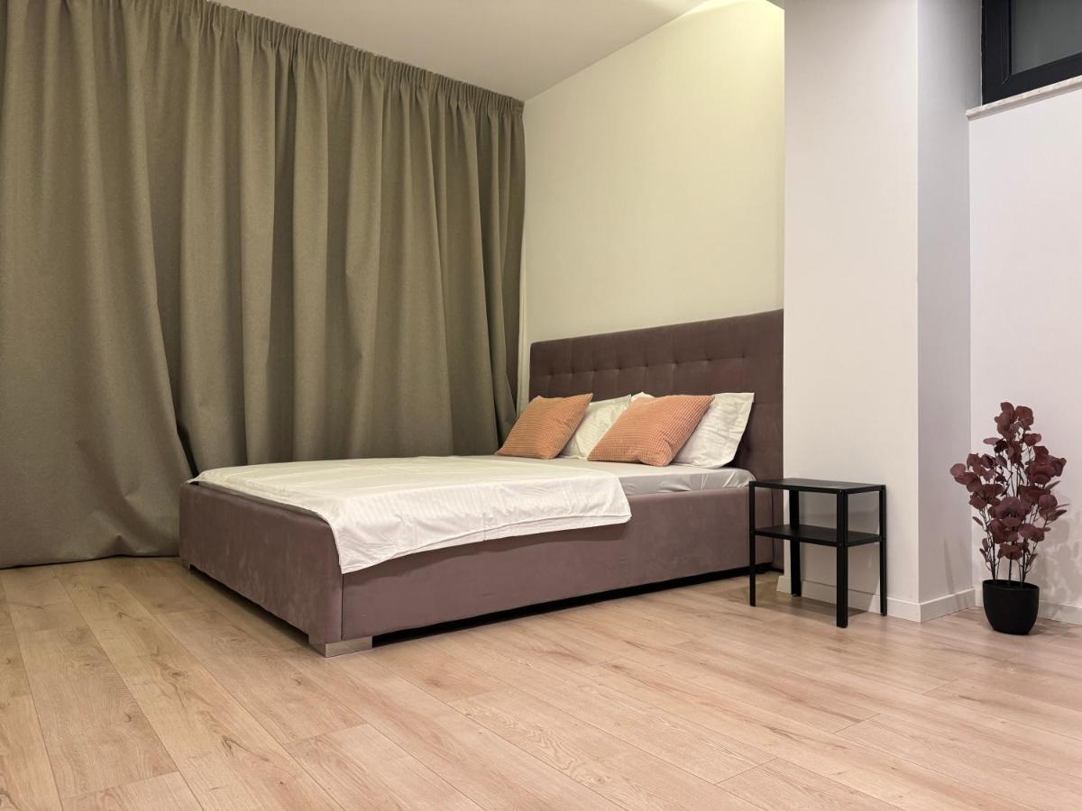 Warm Hotel Apartment Bucureşti Eksteriør bilde