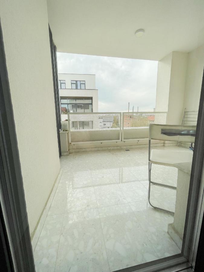 Warm Hotel Apartment Bucureşti Eksteriør bilde