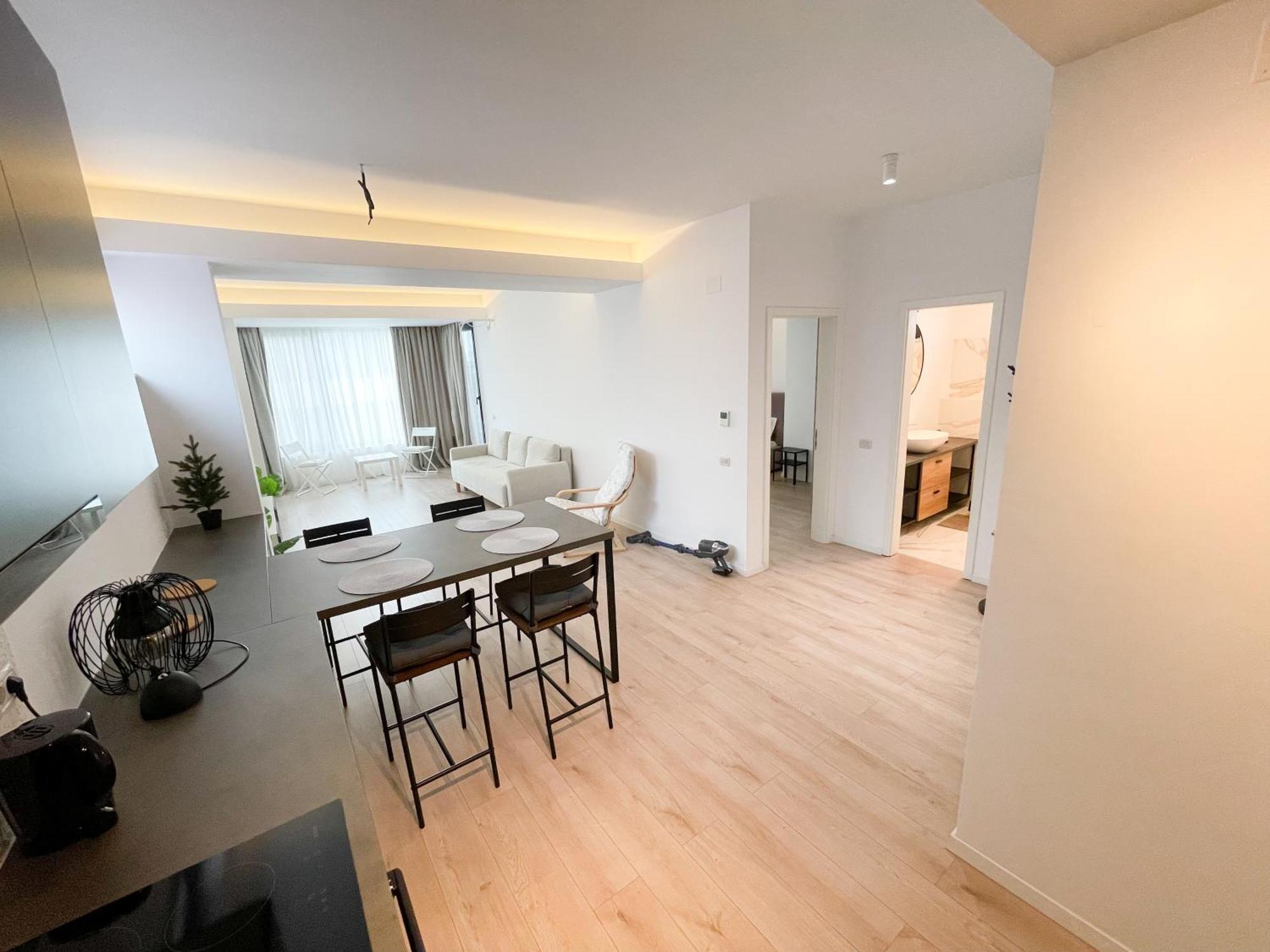 Warm Hotel Apartment Bucureşti Eksteriør bilde
